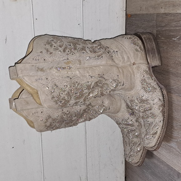 Corral Wedding Boots - Picture 2 of 5